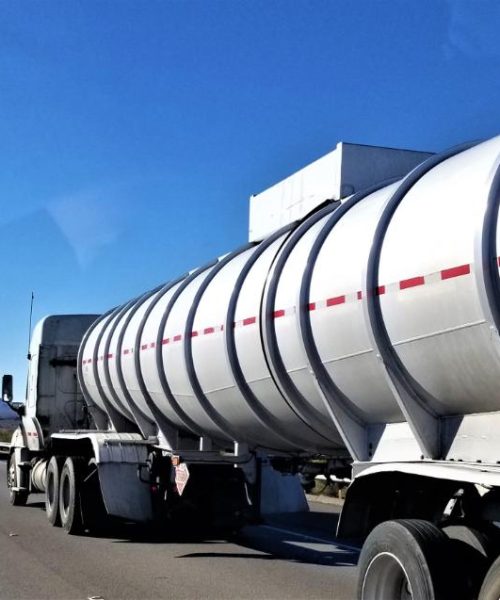 gas and oil tanker truck 2022 11 08 03 15 35 utc 1.jpg